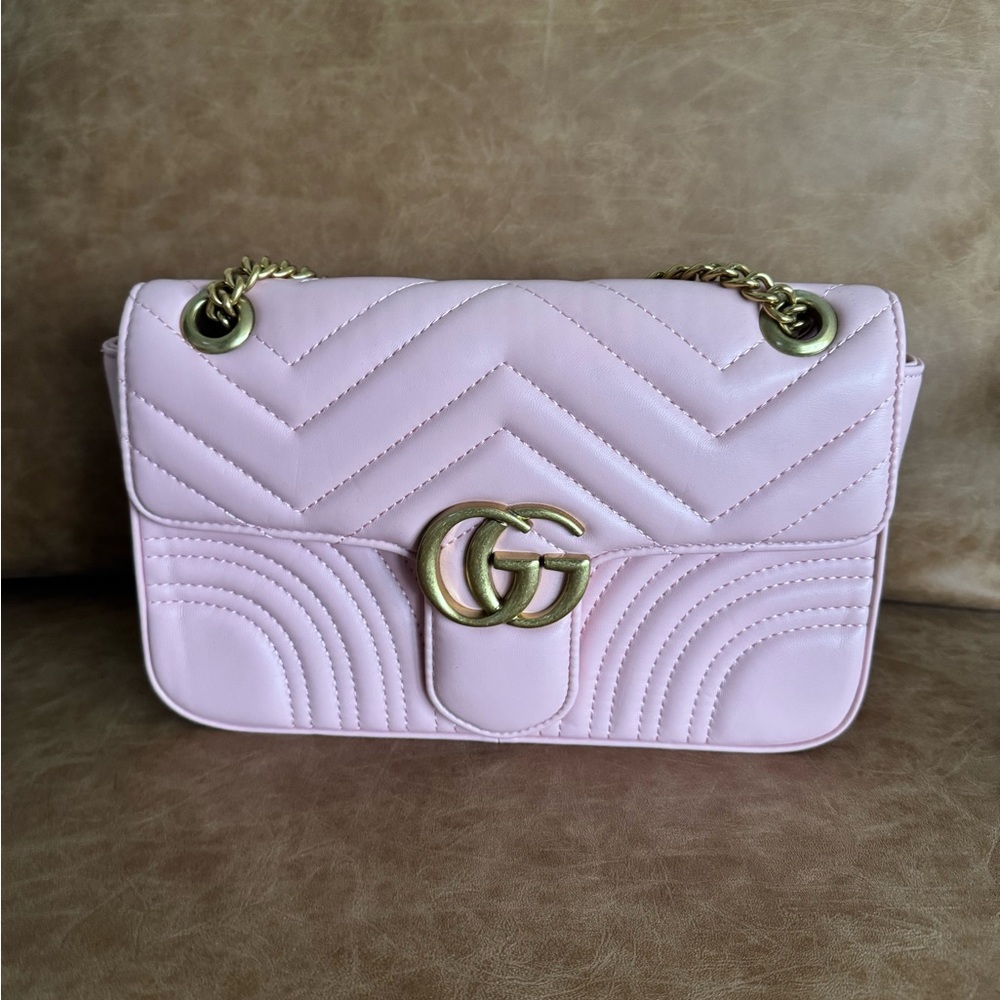 Counterfeit Gucci Pink Quilted Shoulder Bag